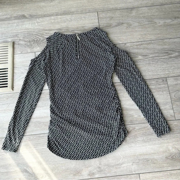 Michael Kors  Stretch Cold Shoulder Long Sleeve Tunics - Picture 12 of 16